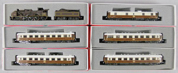 RIVAROSSI ORIENT EXPRESS TRAIN SET: HO ga, 2-rail, 1338 loco & tender w/cars 2524, 2495, 2483, 2515, orig boxes, C9.