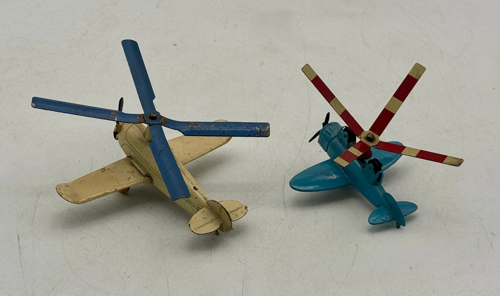 Two 1930s Tootsietoy Die-Cast Autogiro Toy Airplanes (1 of 3)