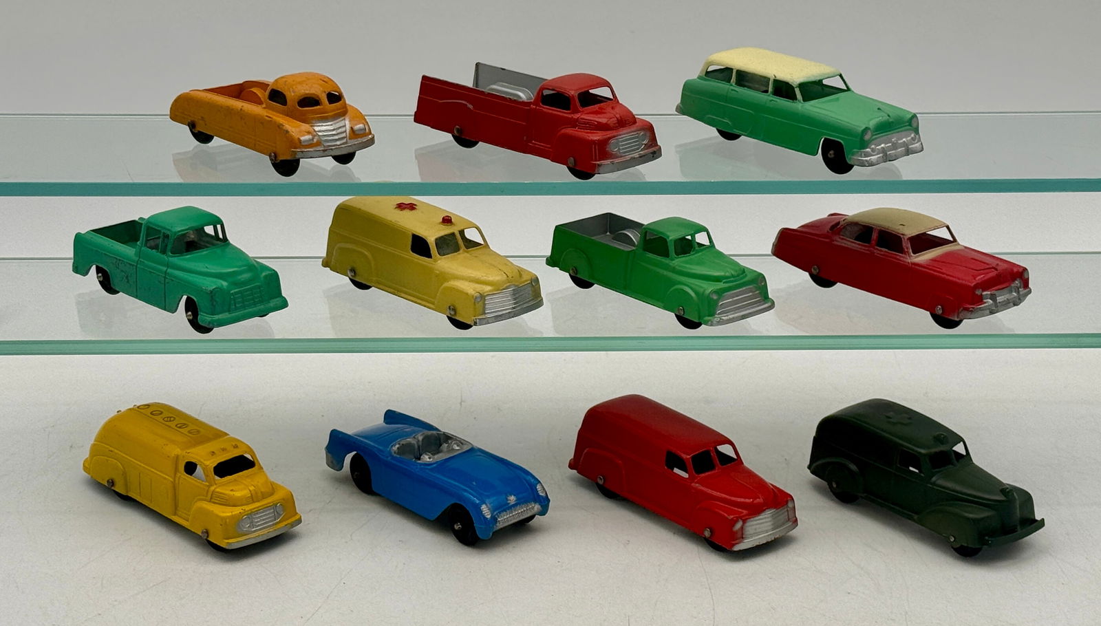 A Collection of 12 Tootsietoy Diecast Toy Vehicles (1 of 2)