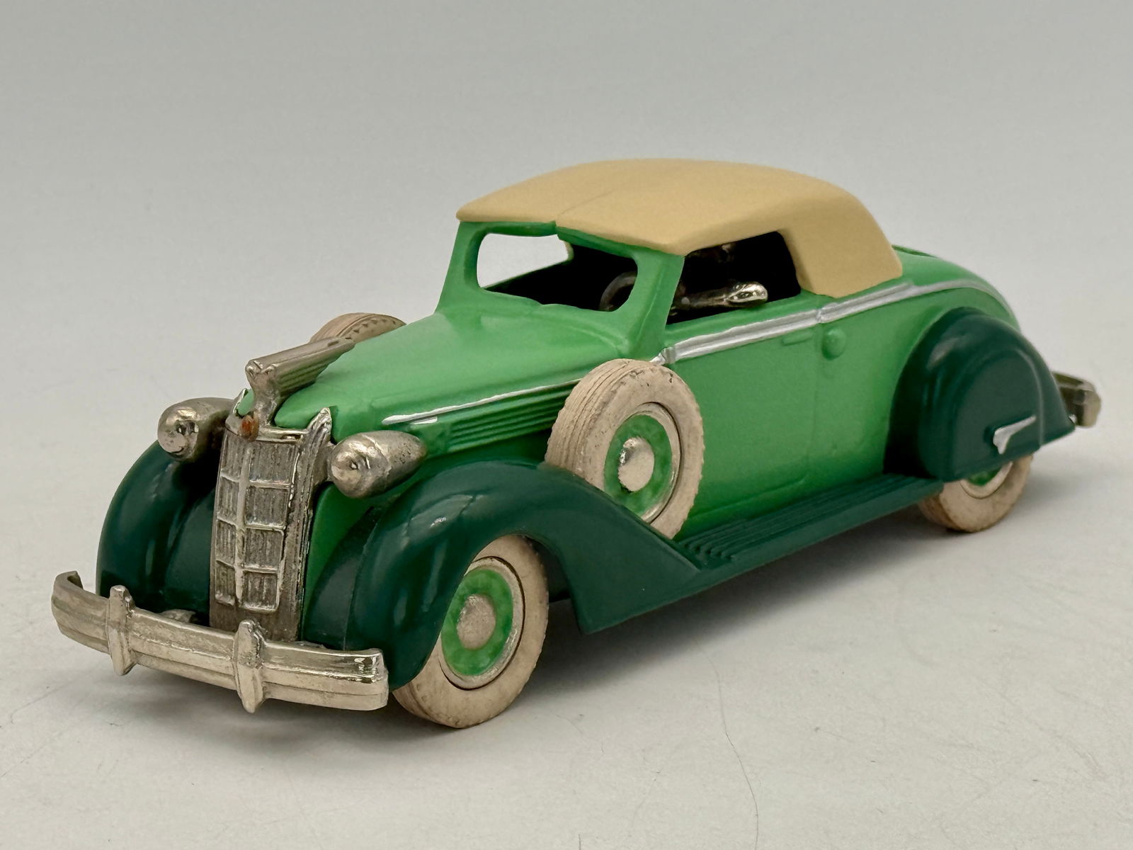 Tom Sehloff 1935 Chrysler Convertible (1 of 2)