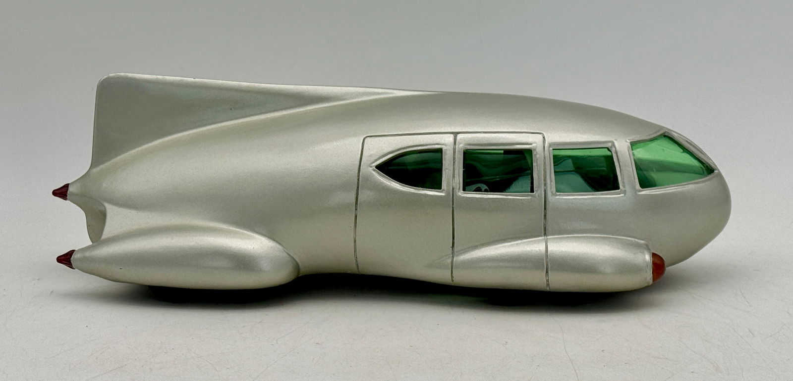 Miriello Streamlined Futuristic Rocket Car (1 of 3)