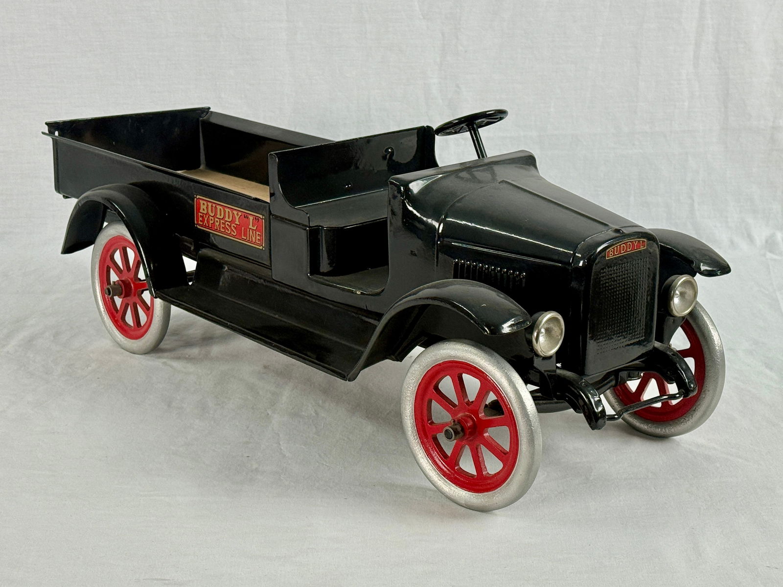 Buddy L Black Pressed Steel 200 Express Line Truck (1 of 3)