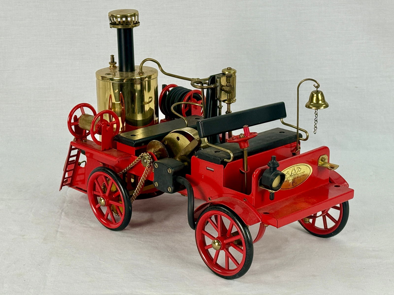 Wilesco D305 Live Steam Fire Engine Model (1 of 2)