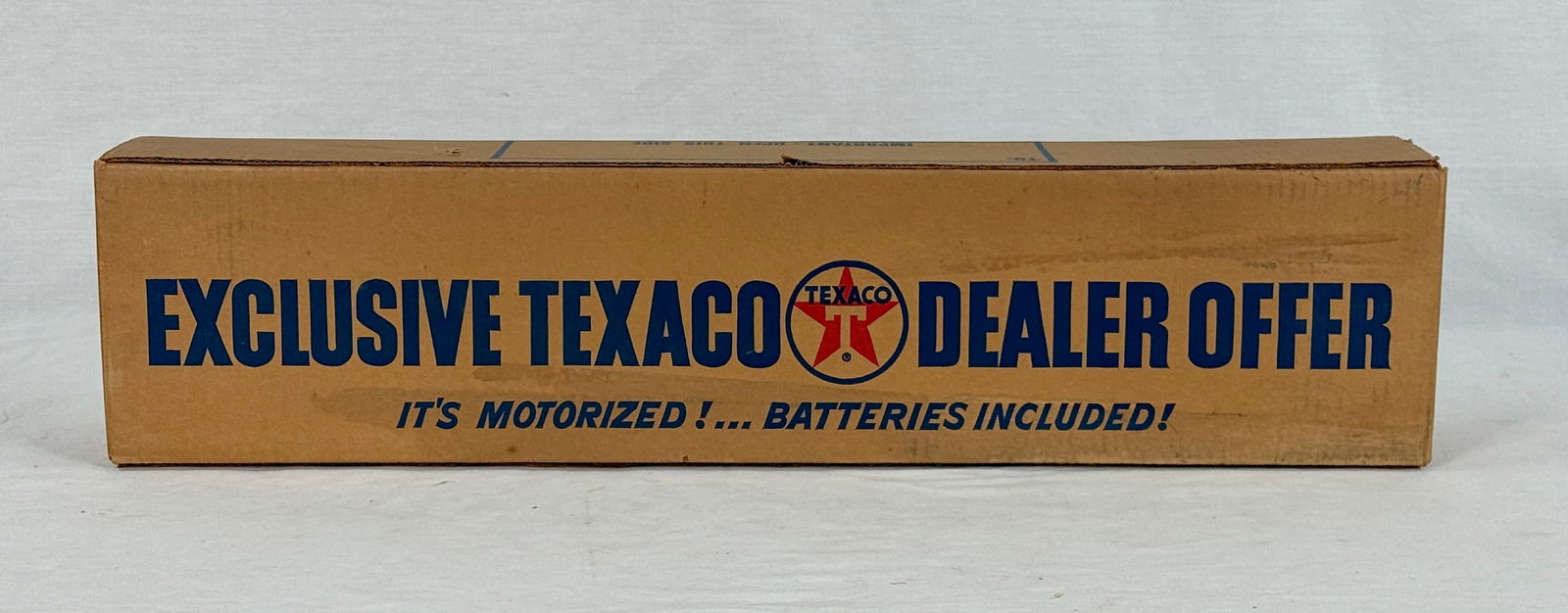 AMF Wen-Mac Texaco North Dakota Motorized Toy Tanker in Box (1 of 2)