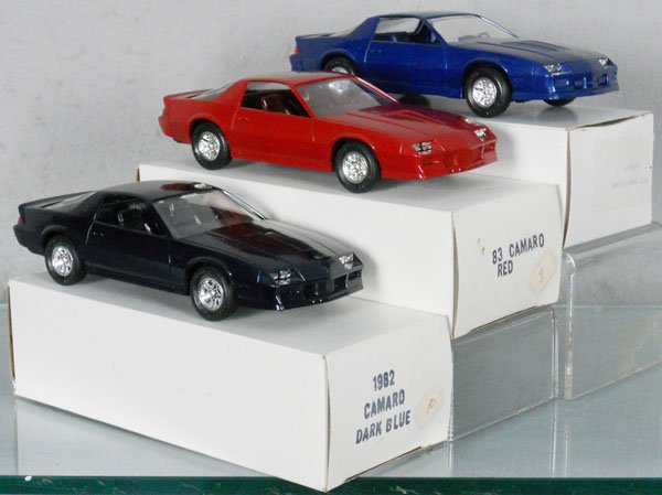 3 MPC CAMARO PROMOS: plastic, 1983 red, 1982 dark blue, 1987 blue, orig boxes, C9.