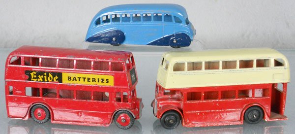 3 DINKY VEHICLES: 29b Streamlined Bus, some paint wear, 291 Exide Doubledecker Bus, some paint & decal wear, 290 Doubledecker Bus, C4-5.