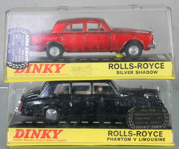 2 DINKY ROLLS ROYCE AUTOS: 158 Silver Shadow, 152 Phantom V Limousine, orig boxes minor wear, C8-9.