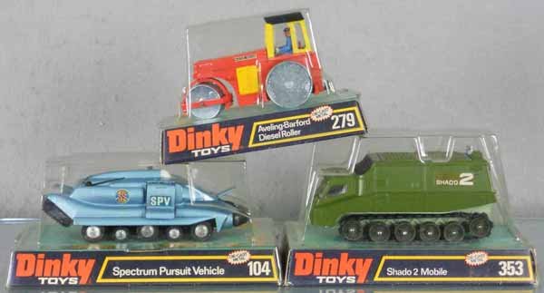 3 DINKY VEHICLES: 279 Aveling-Barford Diesel Roller, 104 Spectrum Pursuit Vehicle, 353 Shado 2 Mobile, orig boxes, C9.