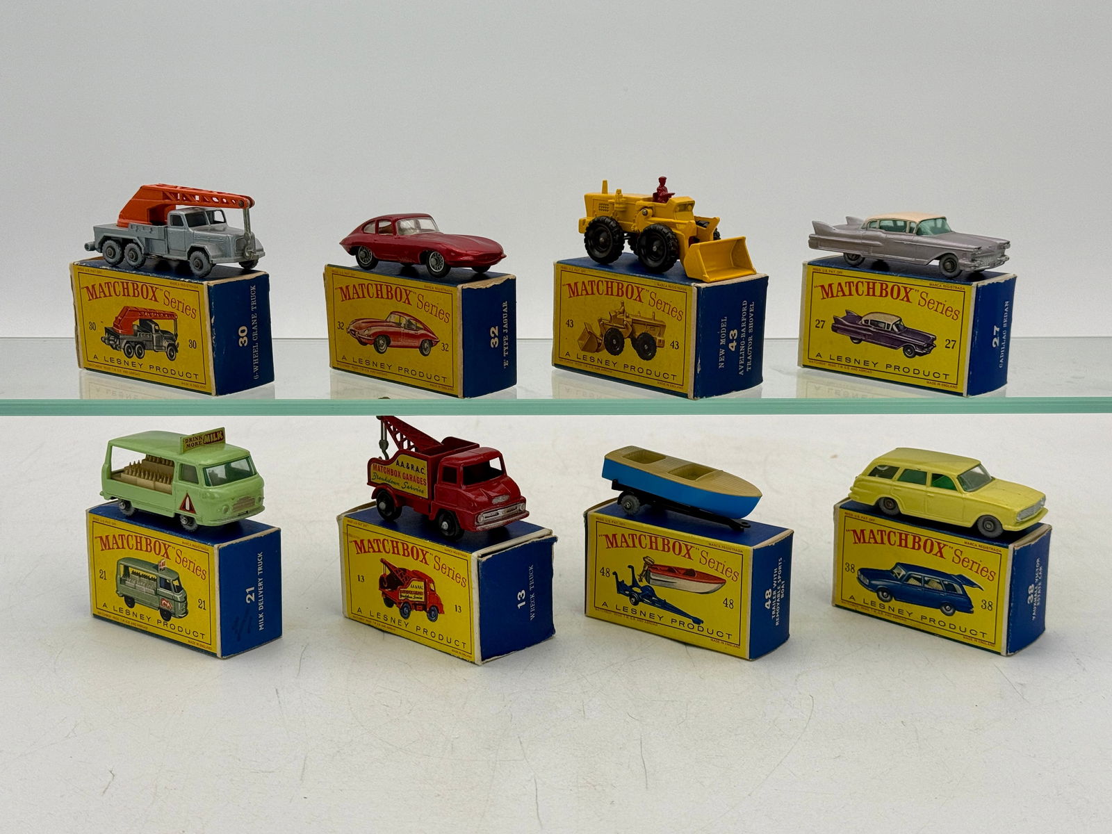 8 Vintage Lesney Matchbox Series Die-Cast Vehicles (1 of 2)
