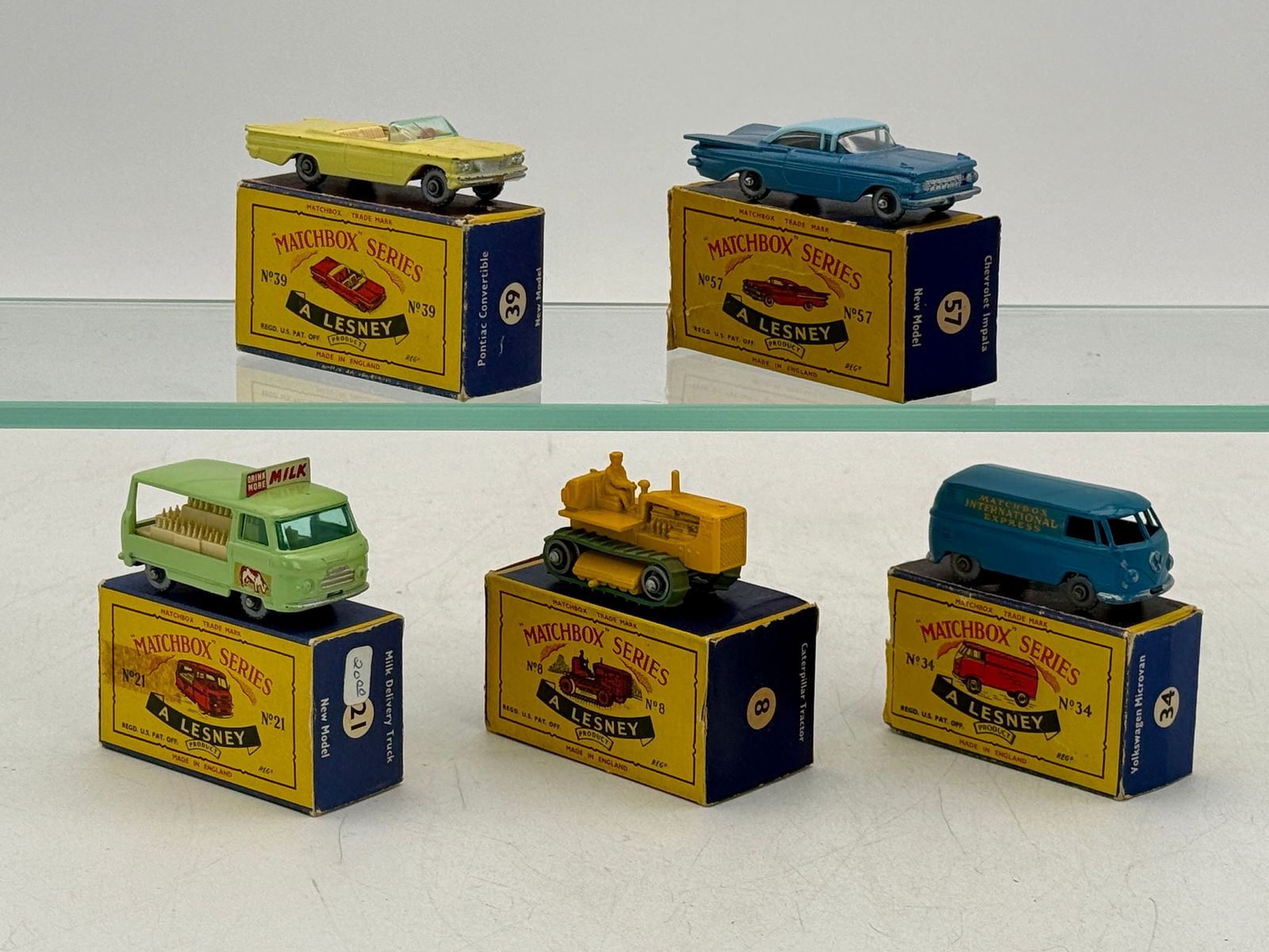 5 Lesney Matchbox Series Die-Cast Vehicles with Boxes (1 of 2)