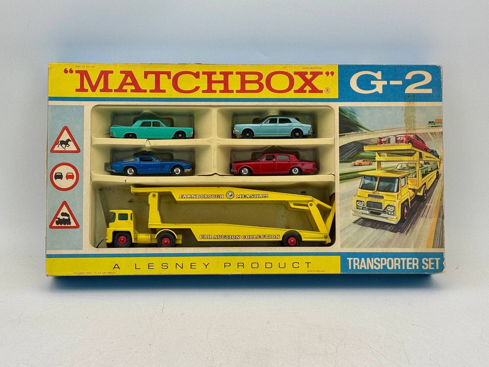 Matchbox Lesney G-2 Transporter Gift Set with Original Box (1 of 3)