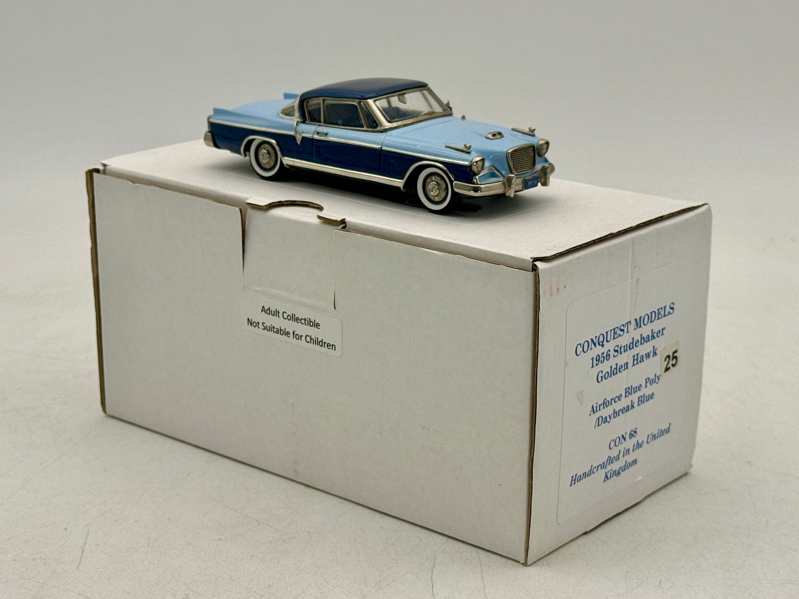 Conquest Models 1956 Studebaker Golden Hawk Scale Model (1 of 3)