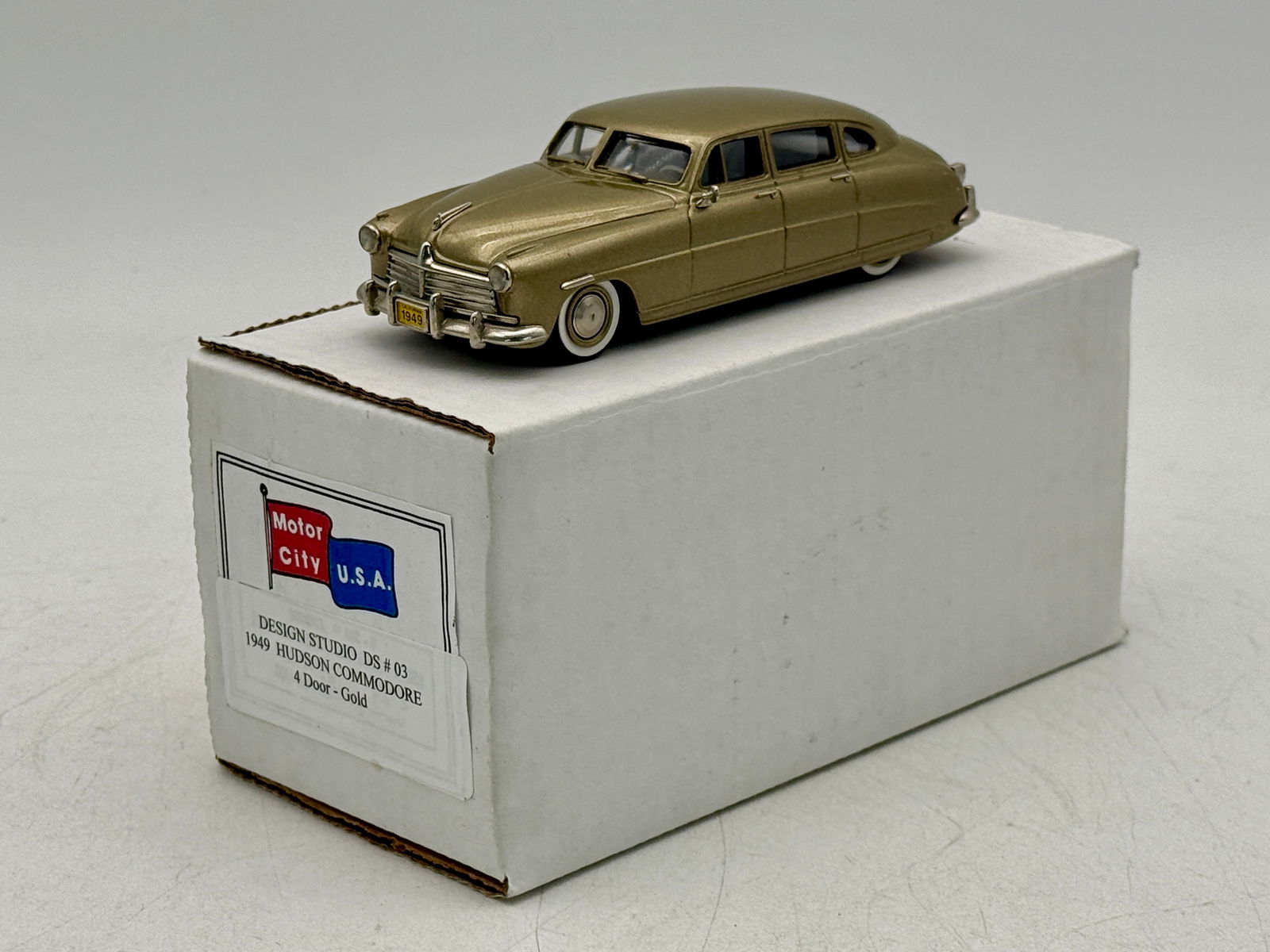 Motor City U.S.A.1949 Hudson Commodore Design Studio Model DS-03 (1 of 4)
