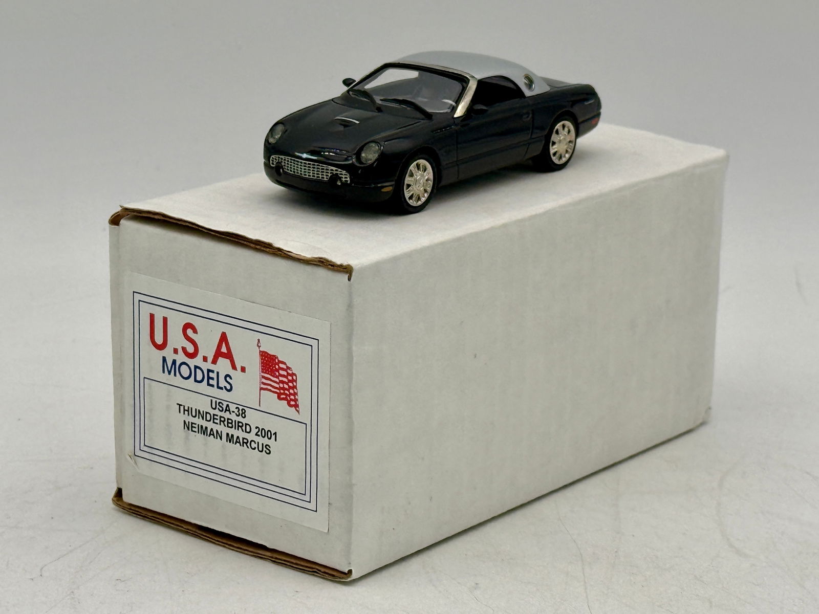 U.S.A. Models USA-38 Thunderbird 2001 Neiman Marcus Model Car (1 of 3)