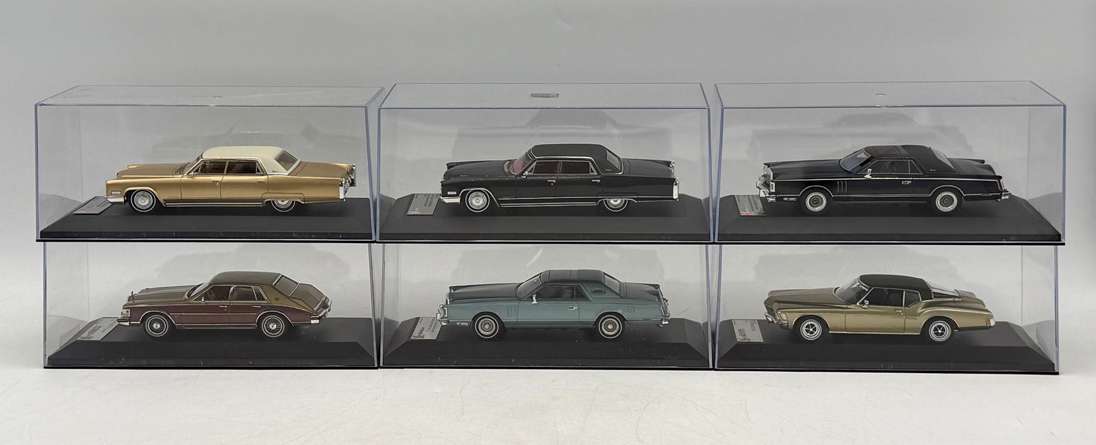 6 Premium X Model American Luxury Cars in Display Cases (1 of 3)