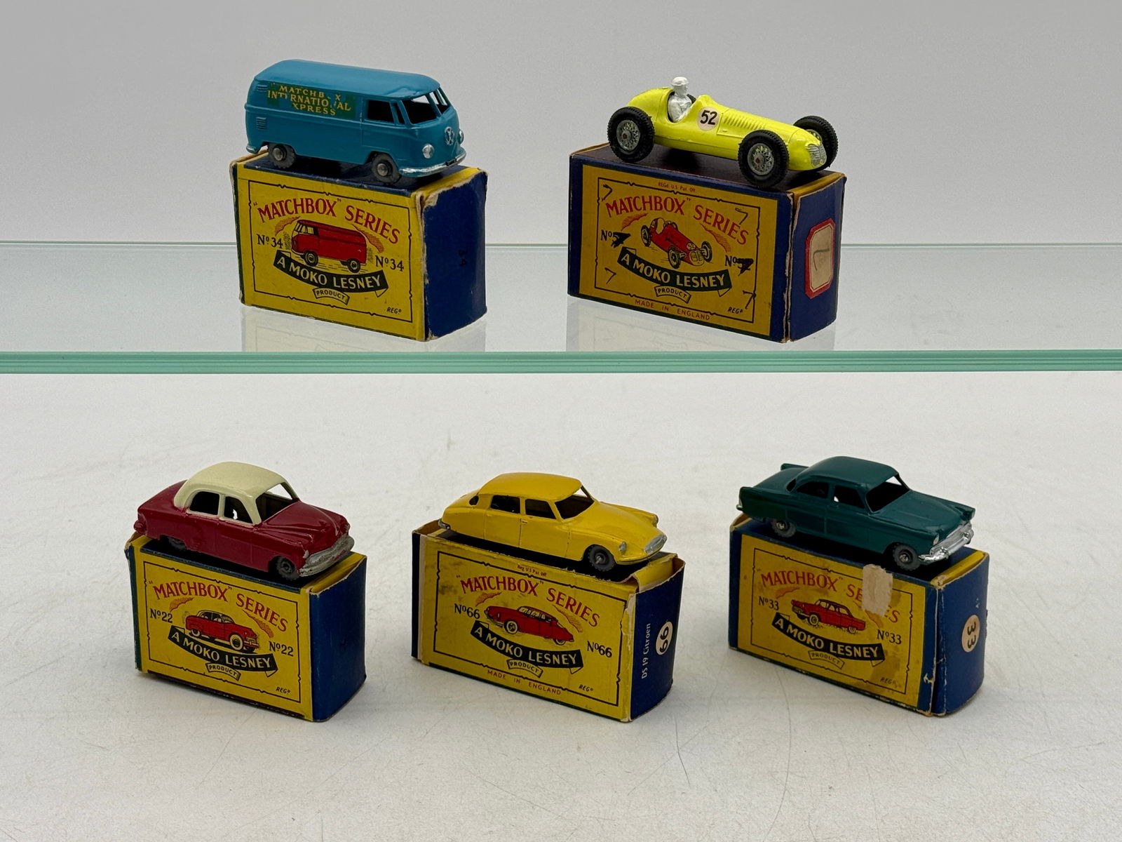 A Collection of 5 Vintage Matchbox Moko Lesney Die-Cast Vehicles (1 of 2)