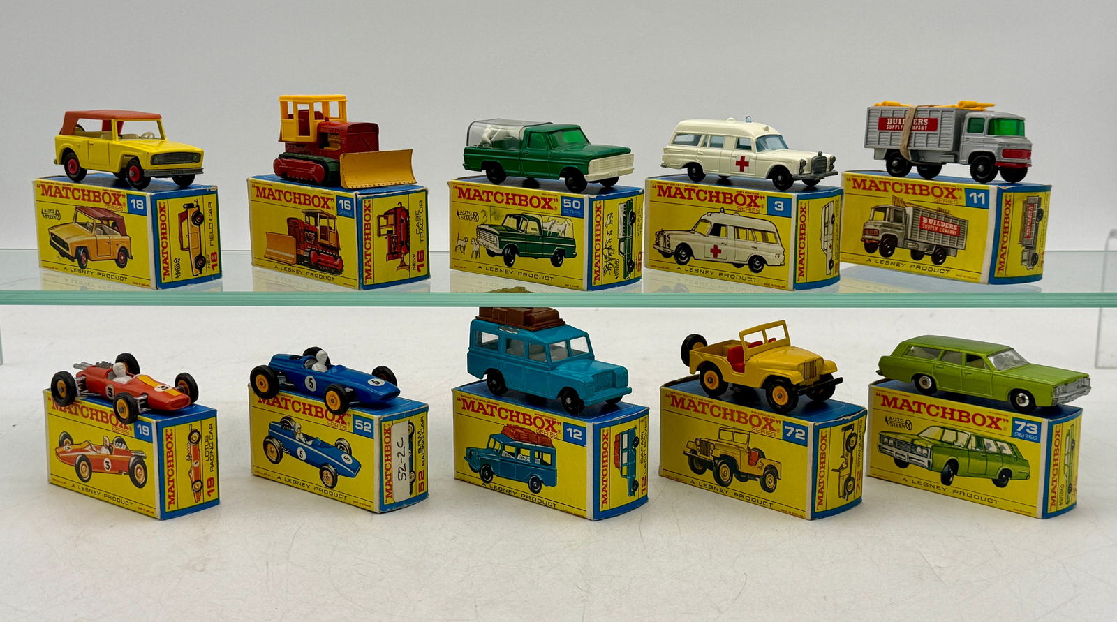 A Collection of 10 Vintage Lesney Matchbox Series Die-Cast Vehicles (1 of 2)