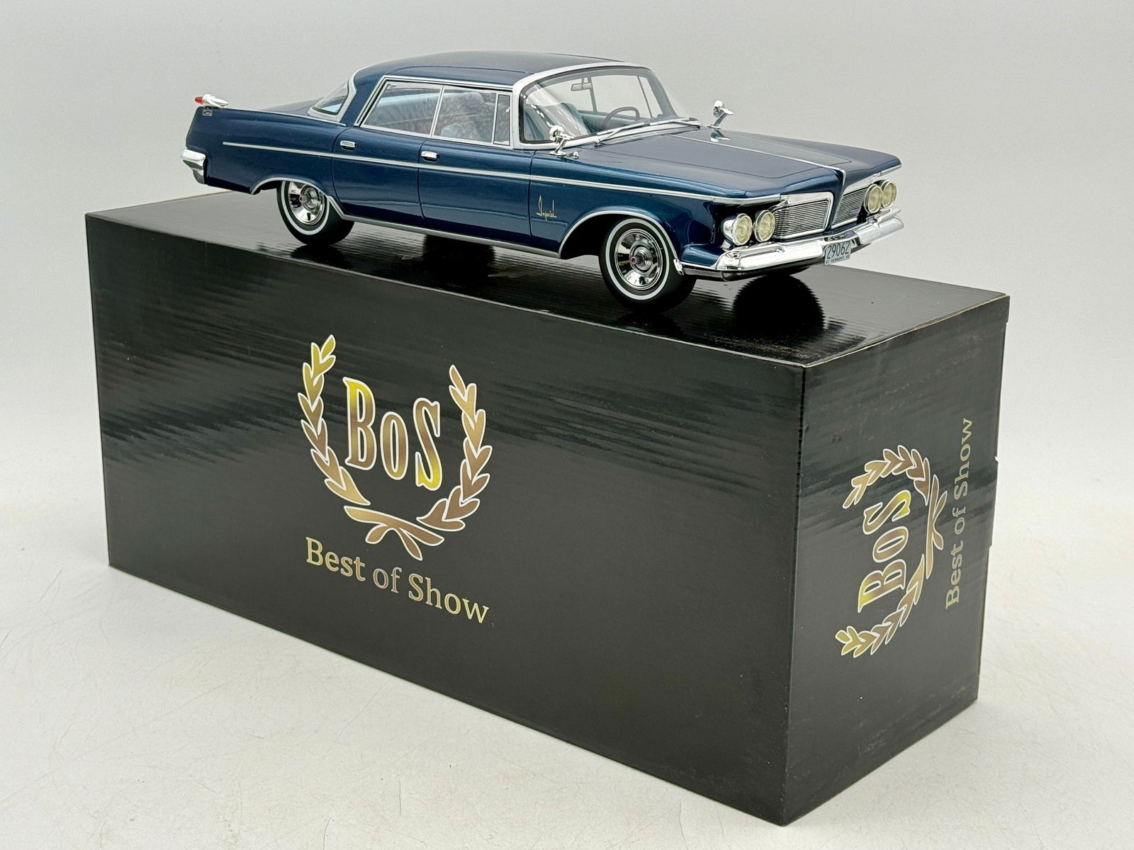 BoS #290 1962 Imperial Crown Southampton Model Car (1 of 3)
