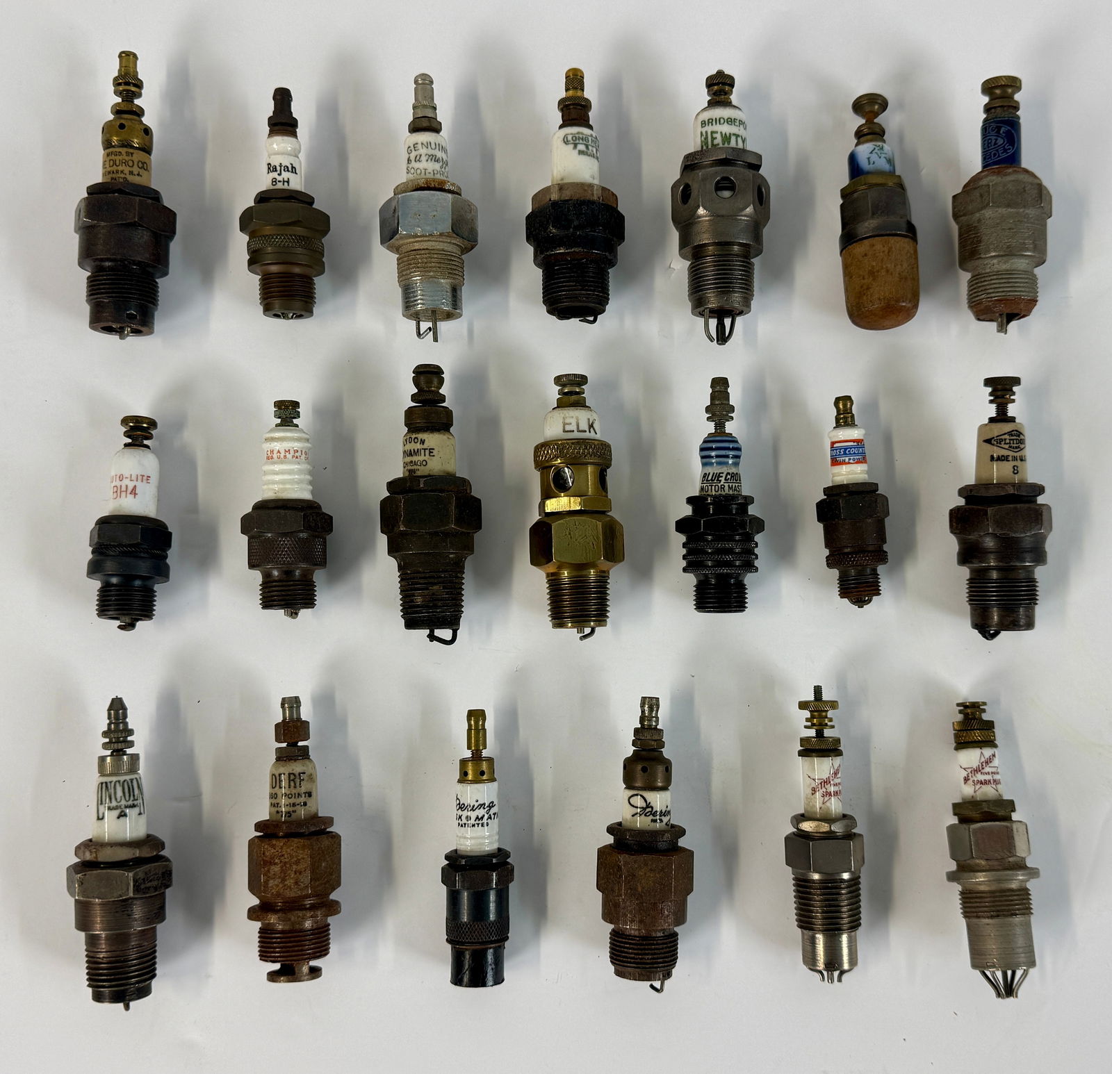 A Collection of 18 Vintage Multi Brand Automotive Spark Plugs (1 of 2)