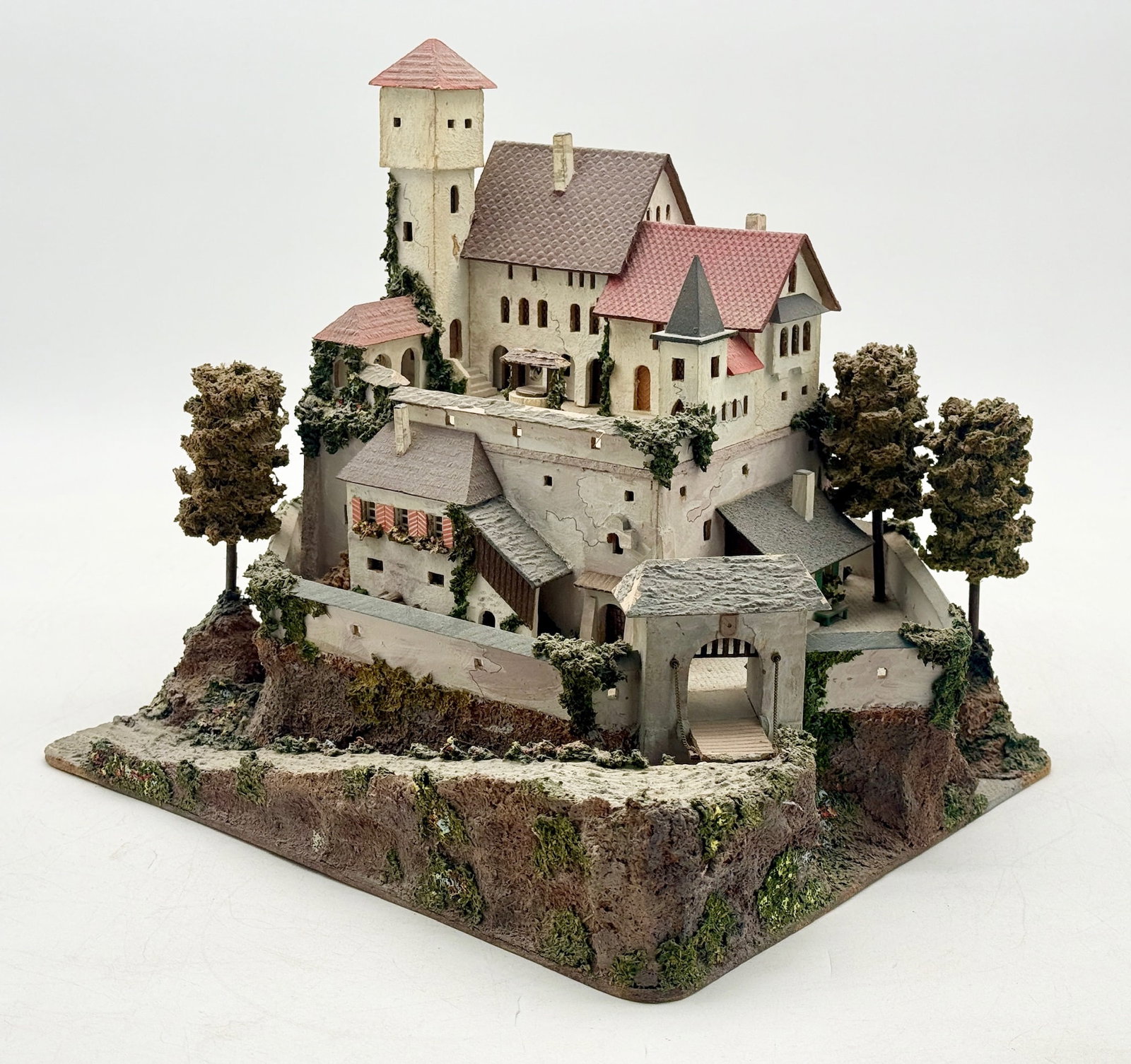 Vintage No. 490 Creglinger Model of a Medieval Castle (1 of 5)