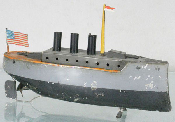 BING GUN BOAT: ca 1914, handpainted tin w/litho deck, windup working, 8 1/2" long, shown on page 63 of Malcolm Forbes book, C5-6.