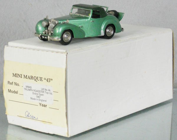 MINI MARQUE 43 UK4C 1947 TRIUMPH ROADSTER: white metal, orig box minor wear, C9.