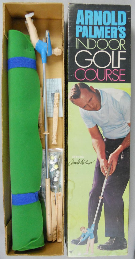 MARX ARNOLD PALMER GOLF GAME: plastic, complete w/all accessories, orig box minor wear, C8.