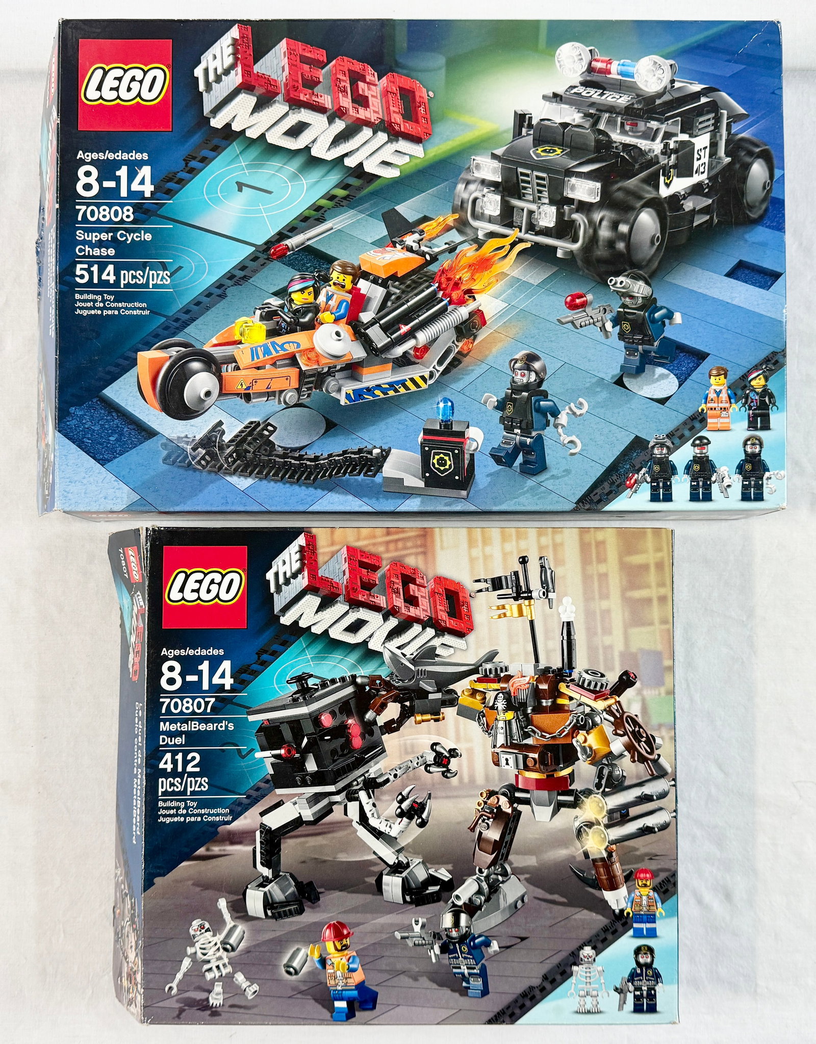 Two LEGO Movie Building Sets 70808 and 70807 (1 of 3)