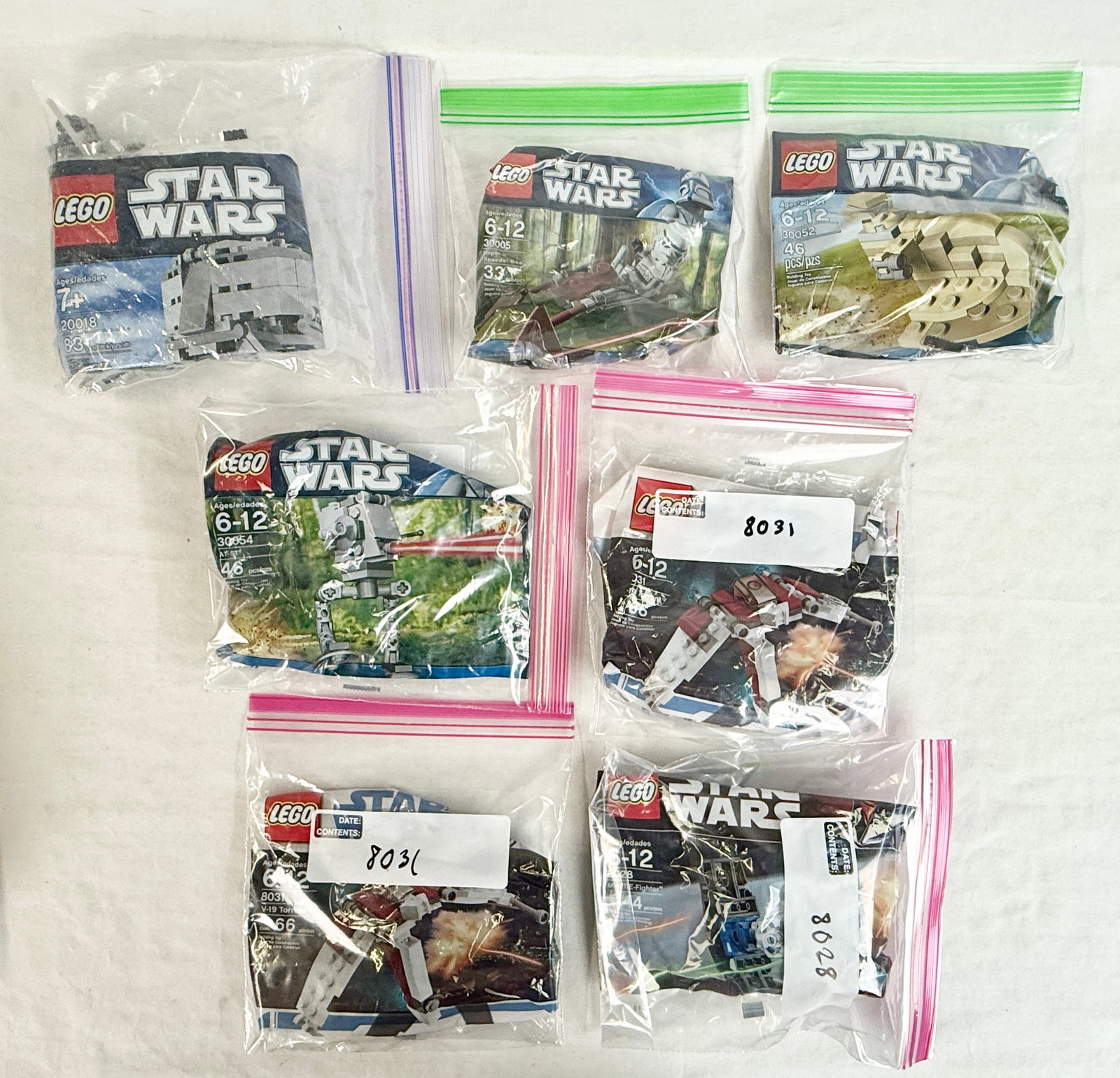 Group of (7) LEGO Star Wars Polybag Building Sets (1 of 2)