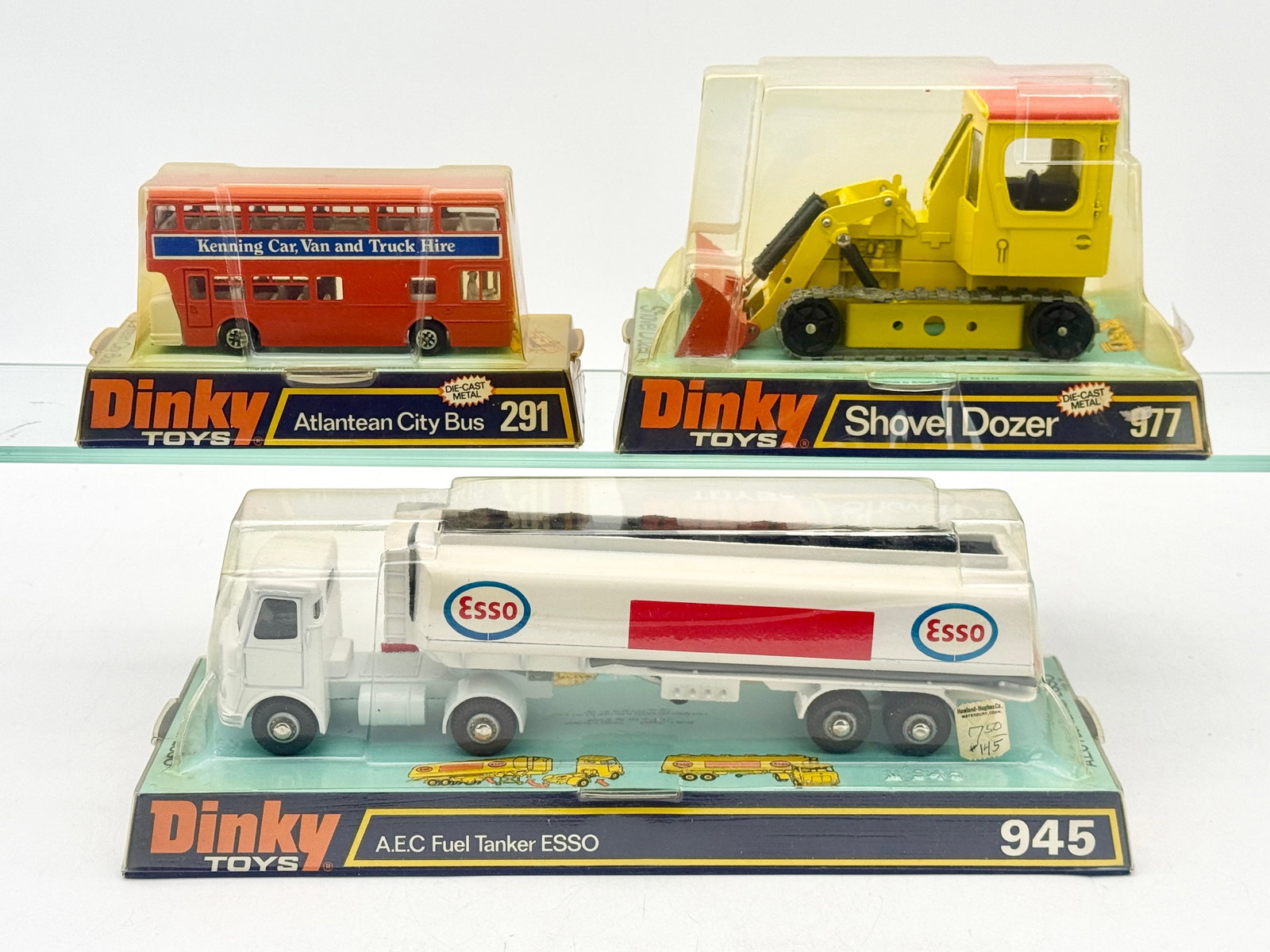 Trio of Dinky Toys Die-Cast Model Commercial Vehicles in Packaging (1 of 4)