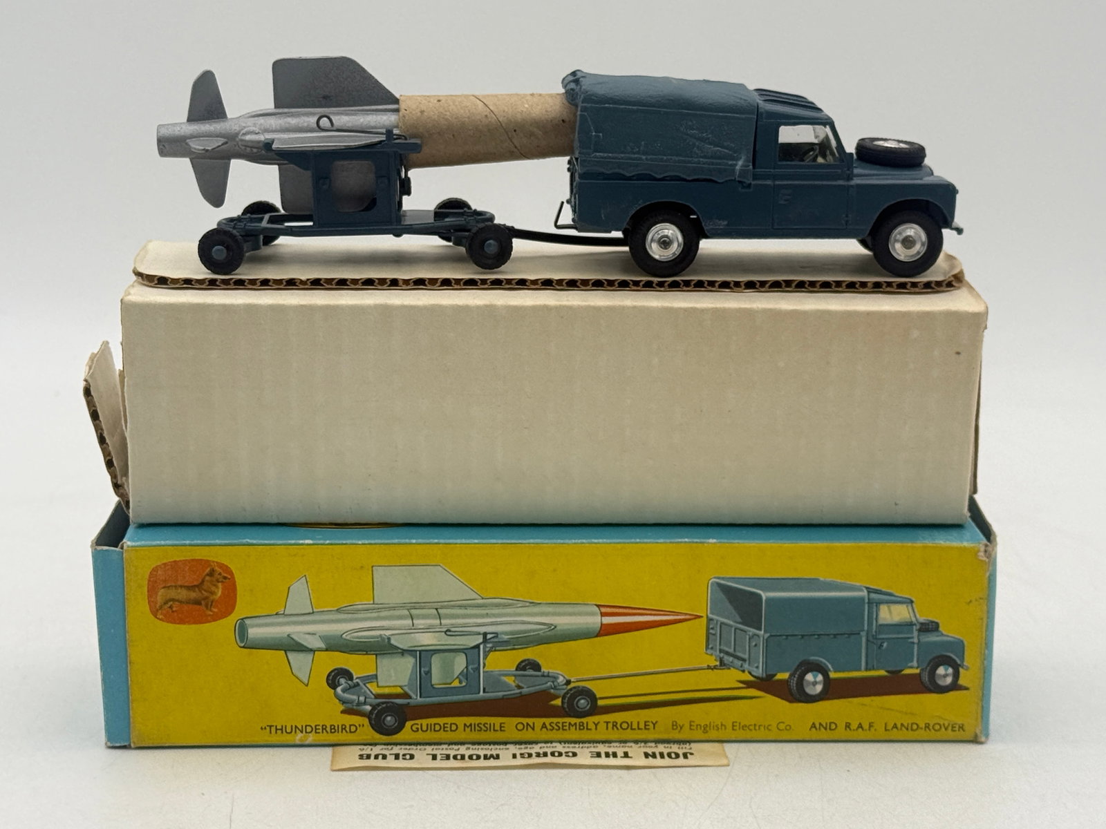 Corgi Toys Gift Set 3 Thunderbird Missile and Land-Rover: This Corgi Toys Gift Set No. 3 includes a die-cast R.A.F. Land-Rover, an assembly trolley, and a silver-finished English Electric Thunderbird guided missile. The vehicles are finished in R.A.F. blue, 