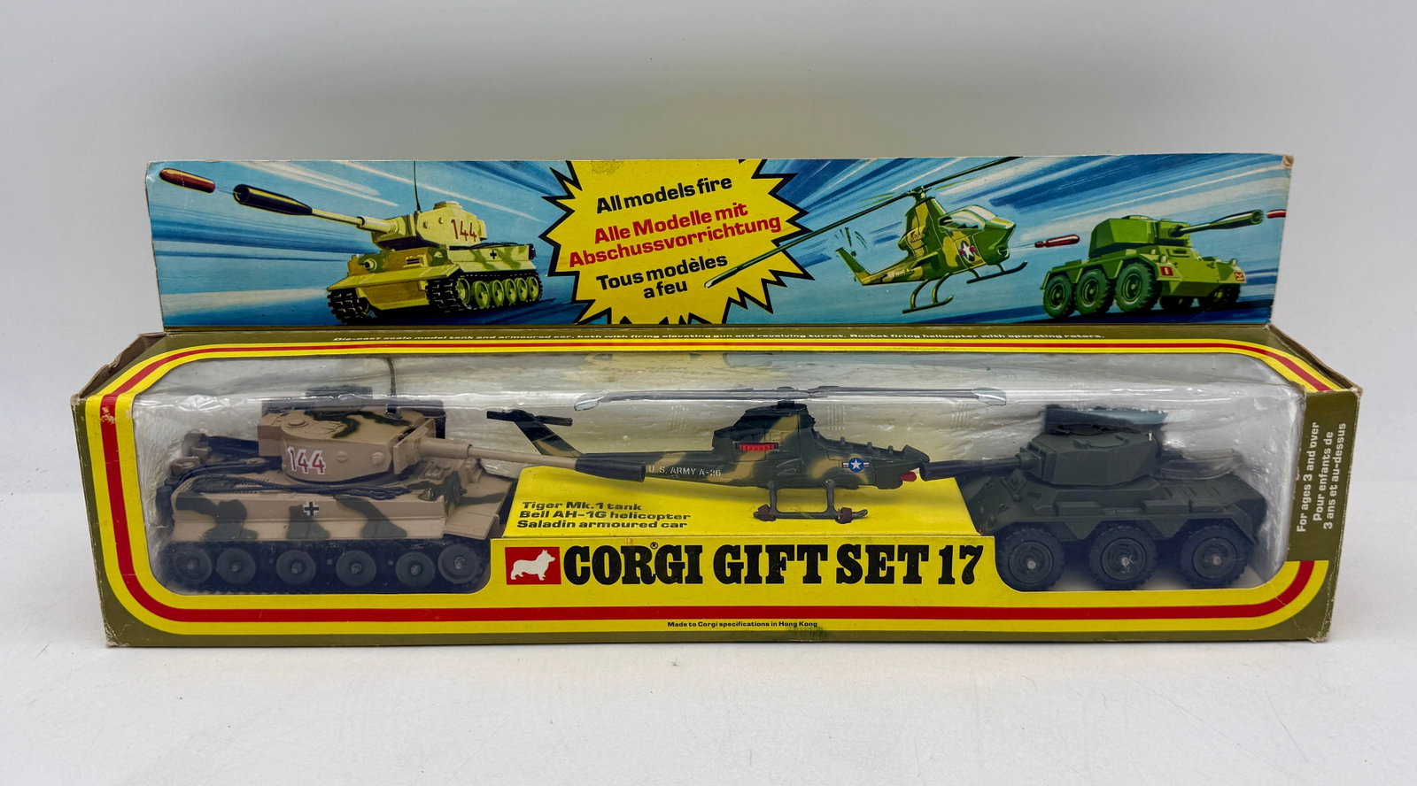 Corgi Gift Set 17 Tiger Tank Bell Helicopter and Saladin (1 of 3)