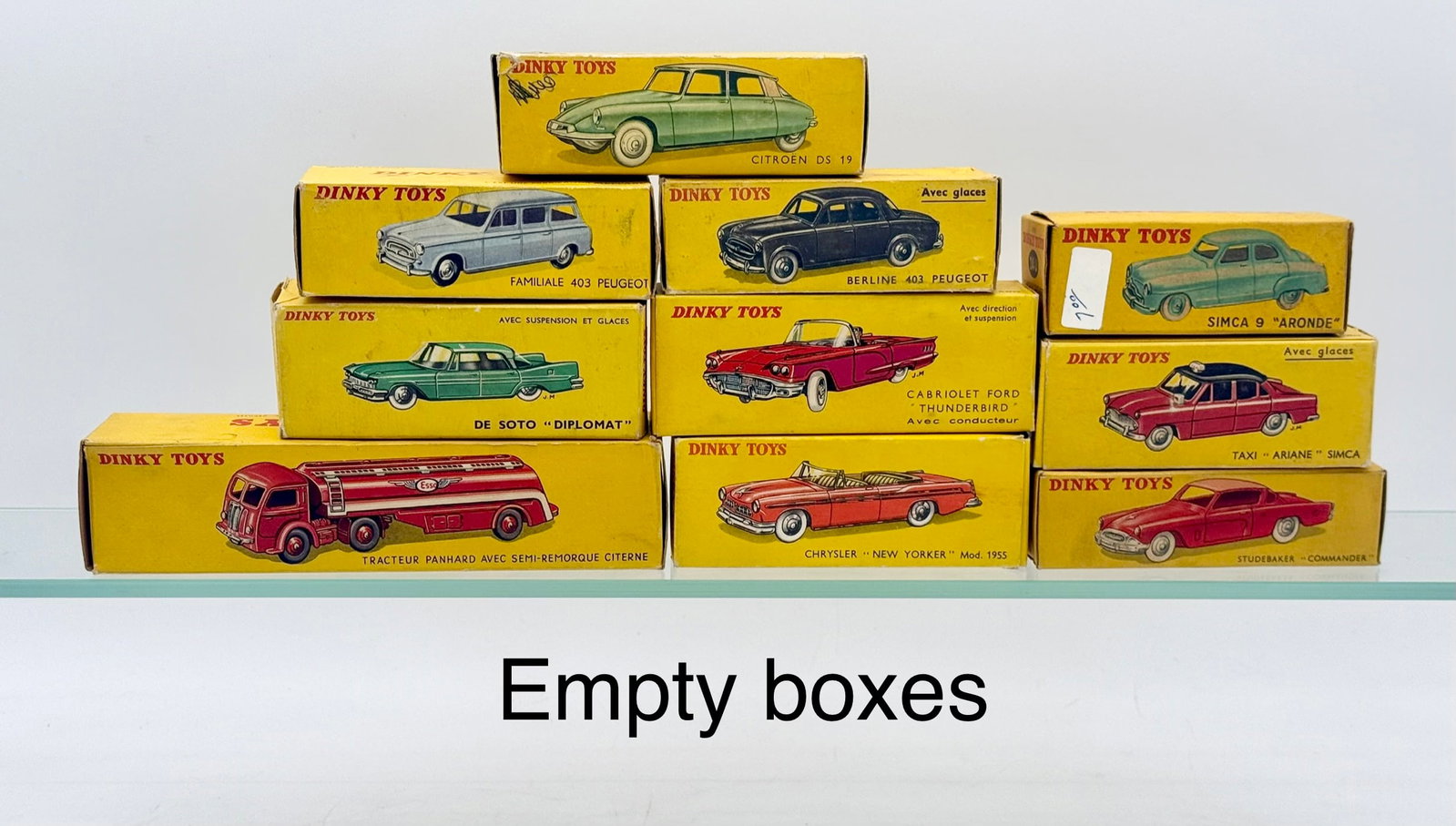 A Collection of Vintage French Dinky Toys Cardboard Packaging Boxes (1 of 2)