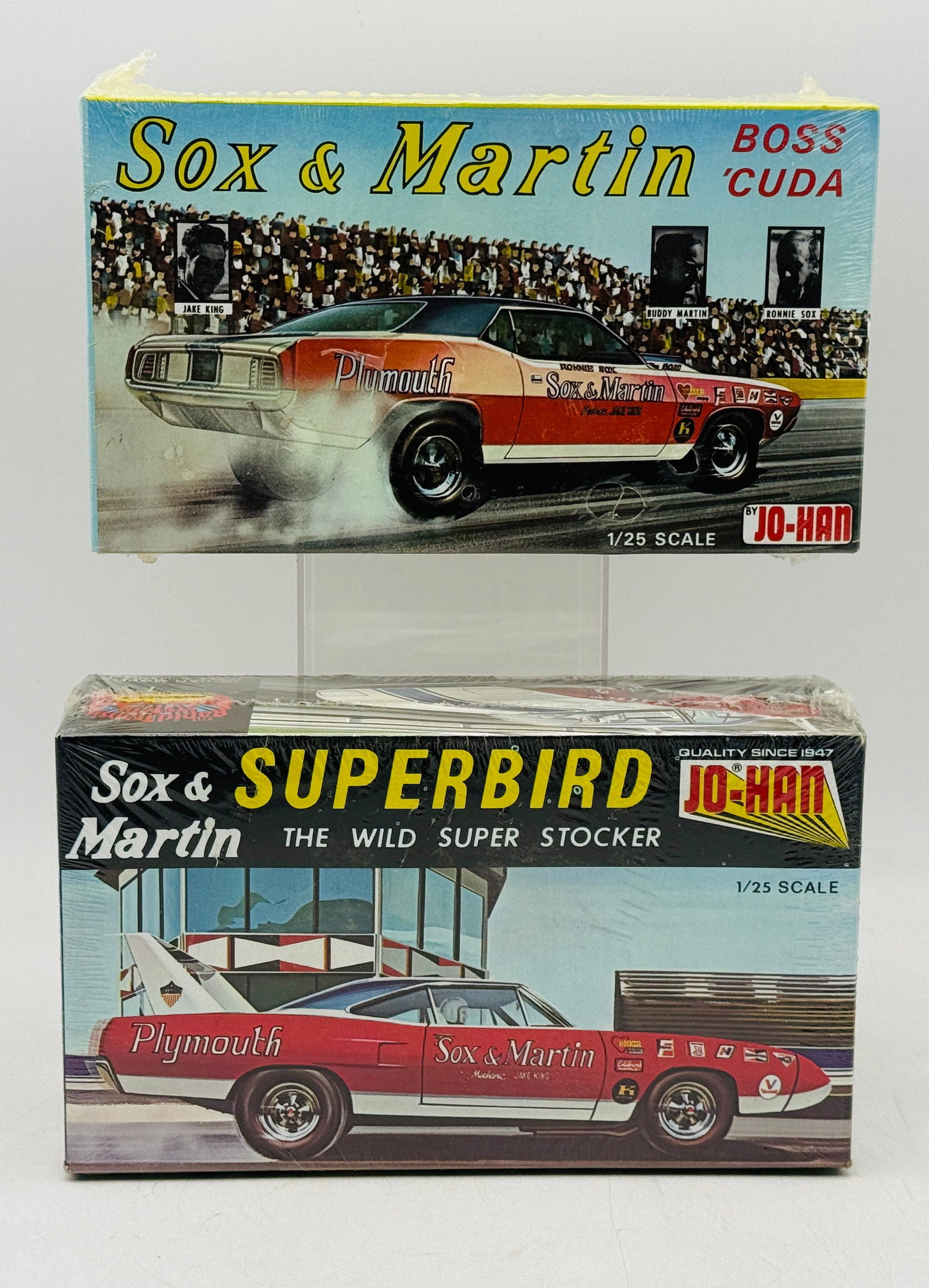 2 Jo-Han Sox & Martin Plymouth Model Kits (1 of 5)