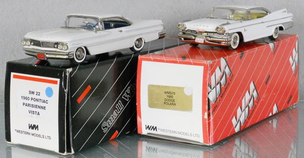 2 WESTERN MODELS AUTOS: white metal, 1960 Pontiac Parisienne Vista, 1960 Dodge Polara, orig boxes & inserts minor wear, C9.