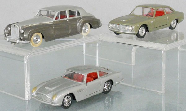 3 SOLIDO AUTOS: die cast, 115 Rolls Royce, tires worn, 125 Alfa Romeo, 130 Aston Martin, C5-7.