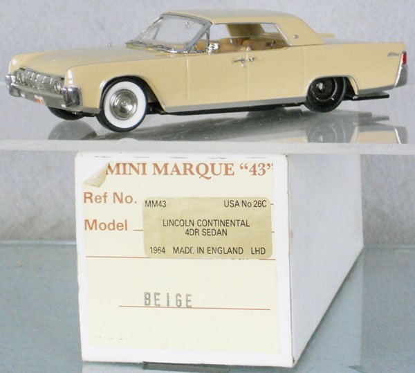 MINI MARQUE 43 1964 LINCOLN CONTINENTAL: white metal, missing hood ornament & 1 hub cap, orig box & insert, C8.