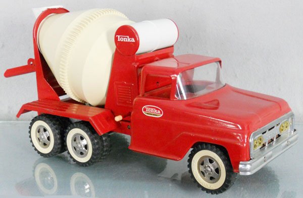 TONKA CEMENT MIXER: 1962, painted pressed steel, 13" long, some yellowing on barrel, C7-8.