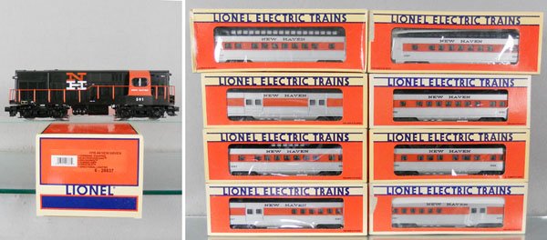 LIONEL NEW HAVEN TRAIN SET: O ga, 28837 diesel loco, w/sound, w/cars 16080, 2 #16081, 16083, 16082, 2 #16084, 16086, orig boxes & inserts minor wear, C8-10.