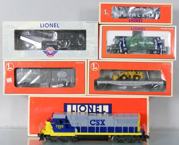 LIONEL TRAIN SET: O ga, 18214 CSX diesel w/horn, w/cars 29869, 26234, 17517, 19614, 26905, orig boxes & inserts minor wear, C9-10.
