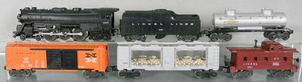LIONEL TRAIN SET: O ga, 665 loco, repainted, cowcatcher missing 1 step, 2046W tender, 6465 tank, 6468 New Haven box car, 6445 Ft. Knox, 6357 caboose, C5-6.
