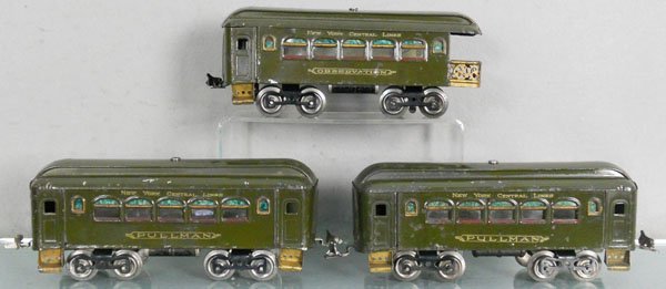 3 LIONEL PASSENGER CARS: std ga, 2 #35 Pullmans, 36 obsv, some touch up spots & surface oxidation, cars have restamped, C5-6.