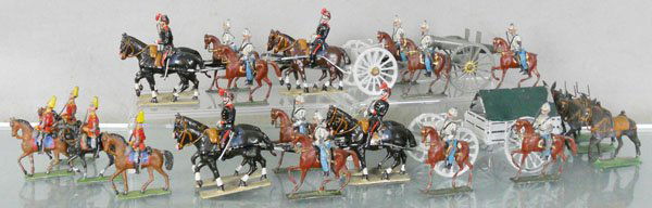 HEYDE SOLDIER LOT: 4-horse Caisson, 4-horse Supply Wagon w/3 mules, 13 Outriders, 2 horses have broken tails, C4-6.