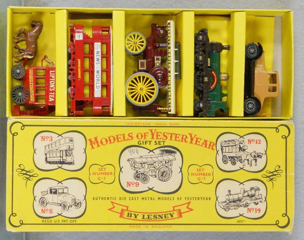MATCHBOX G7A1 MOY GIFT SET: 1961, Y3A2, Y8A2, 2 paint chips on roof, Y9A2, Y12A2, sloppy paint on top right corner, Y14A1, orig box, bottom has minor wear, sleeve has piece torn off, C8.