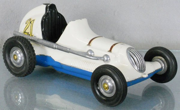 COX THIMBLE DROME TETHER CAR: die cast, missing gear lever, 9 1/2" long, C6-7.