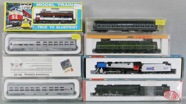 N GAUGE TRAIN LOT: N ga, ConCor 3013 & 3006, 3 Amtrak coaches, AHM 4421F, Arnold 0275M, Model Power 8616, orig boxes minor wear, C9.