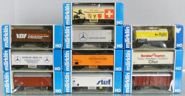 10 MARKLIN FREIGHT CARS: HO ga, 4455, 4415 Daimler Benz, 4415 Veuve Cliquot, 4427, 4443, 4407, unnumbered Bernina Express, Mercedes Benz, Swiss 700 year Anniversary & German box car, orig boxes, some have minor wear, C9.