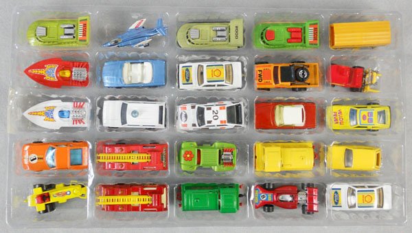 25 MATCHBOX LESNEY-ENGLAND SUPERFASTS: 1971-1982, C9.