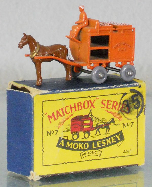 MATCHBOX 7A3 HORSE-DRAWN MILK FLOAT: w/white bottle load, 3 minor paint chips on horse, orig box rough, C8.