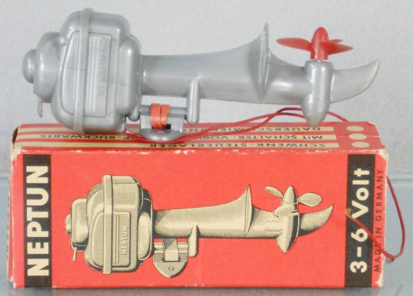 NEPTUN OUTBOARD MOTOR: plastic, battery operated, not tested, 4 1/2" tall, orig box rough, C9.